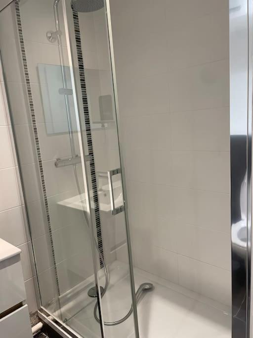 Le Bon Quai Apartment *